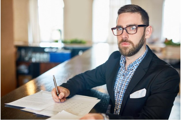 Five Reasons to Hire a Lawyer for License Suspension Five Reasons to Hire a Lawyer for License Suspension